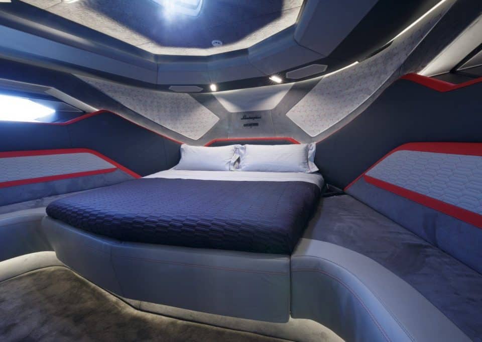 yacht-charter-m-y-fast-one-lamborghini