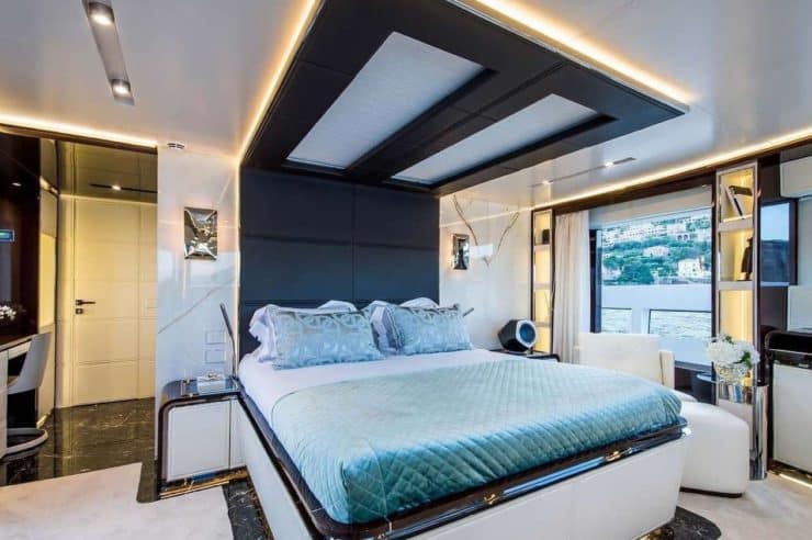 Yacht-charter-M-Y-SOULMATE