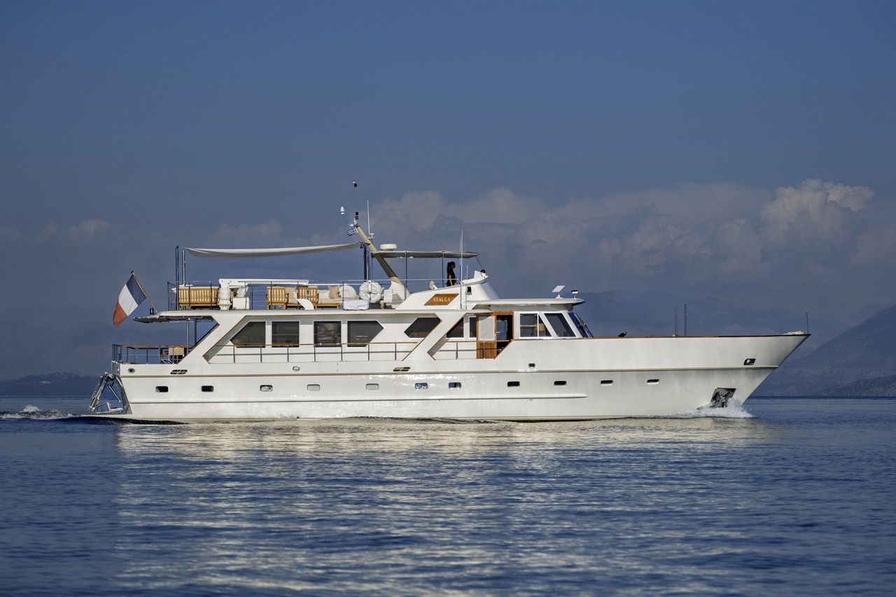 Yacht-charter-M-Y-STALCA
