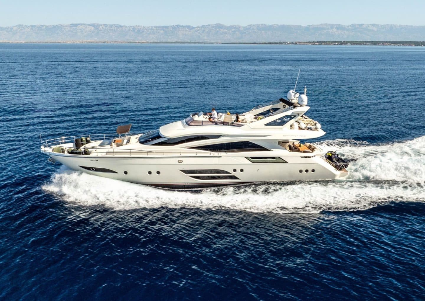 M/Y DALIA | Arthaud Yachting yacht-charter-M-Y-DALIA