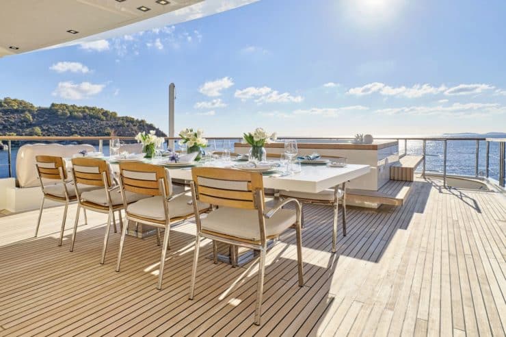 yacht-charter-M-Y-LA-PELLEGRINA-1