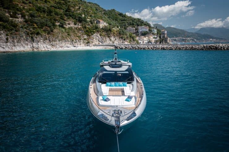 yacht-charter-M-Y-LADY-DB
