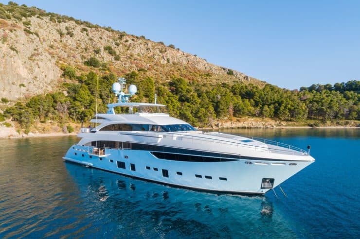 yacht-charter-M-Y-LE-VERSEAU-23