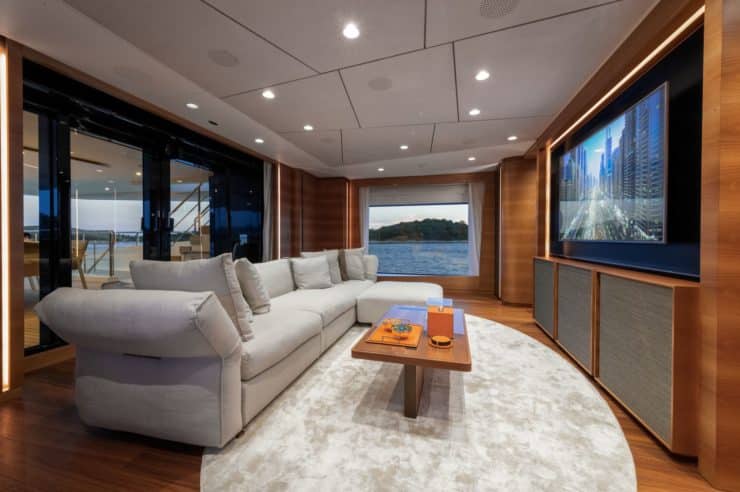 yacht-charter-M-Y-MY-MAYVA