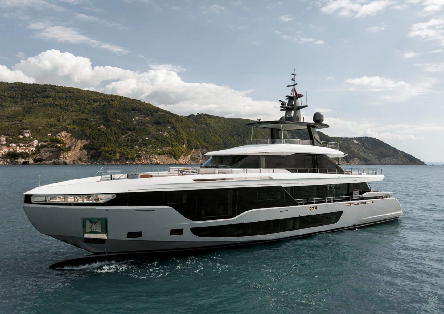 M/Y OCEAN ONE | Arthaud Yachting yacht-charter-M-Y-OCEAN-ONE