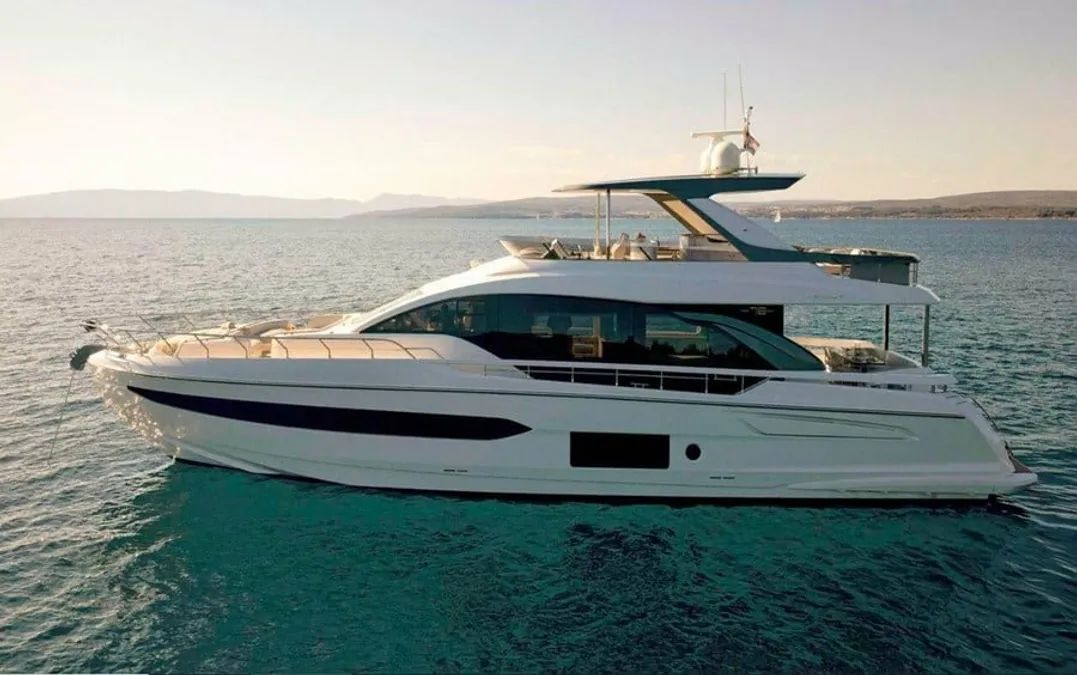 M/Y OMR GROUP | Arthaud Yachting yacht-charter-M-Y-OMR-GROUP