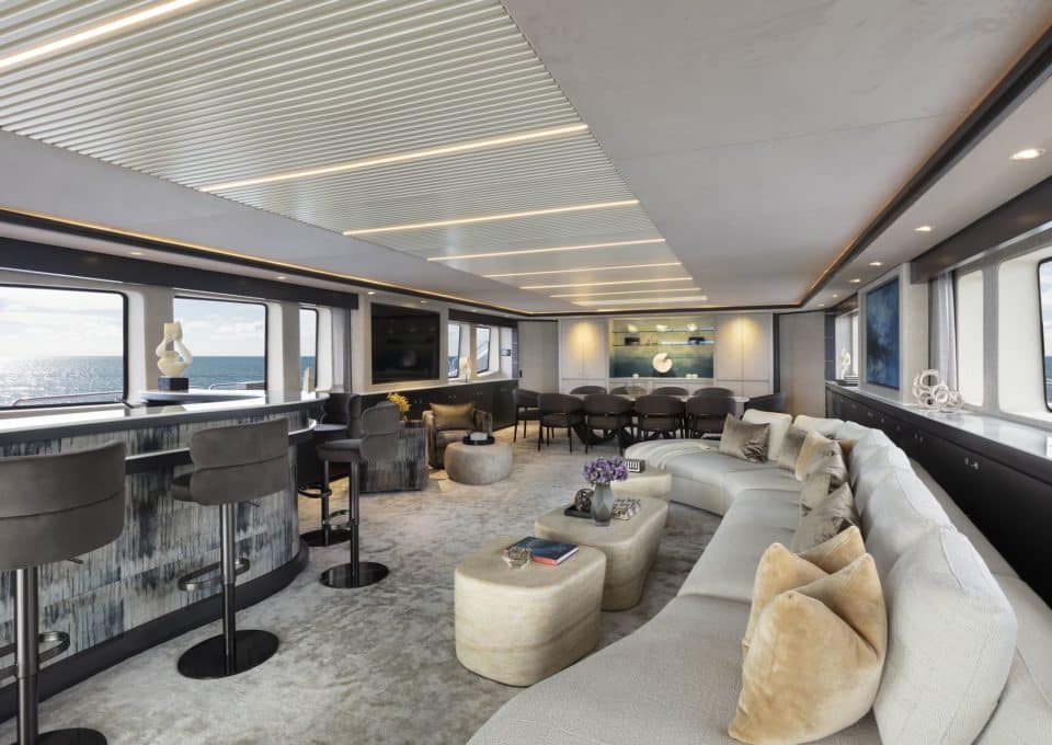 yacht-charter-M-Y-PANAKEIA