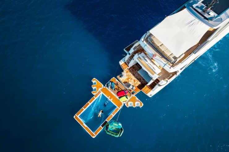 yacht-charter-m-y-aresya