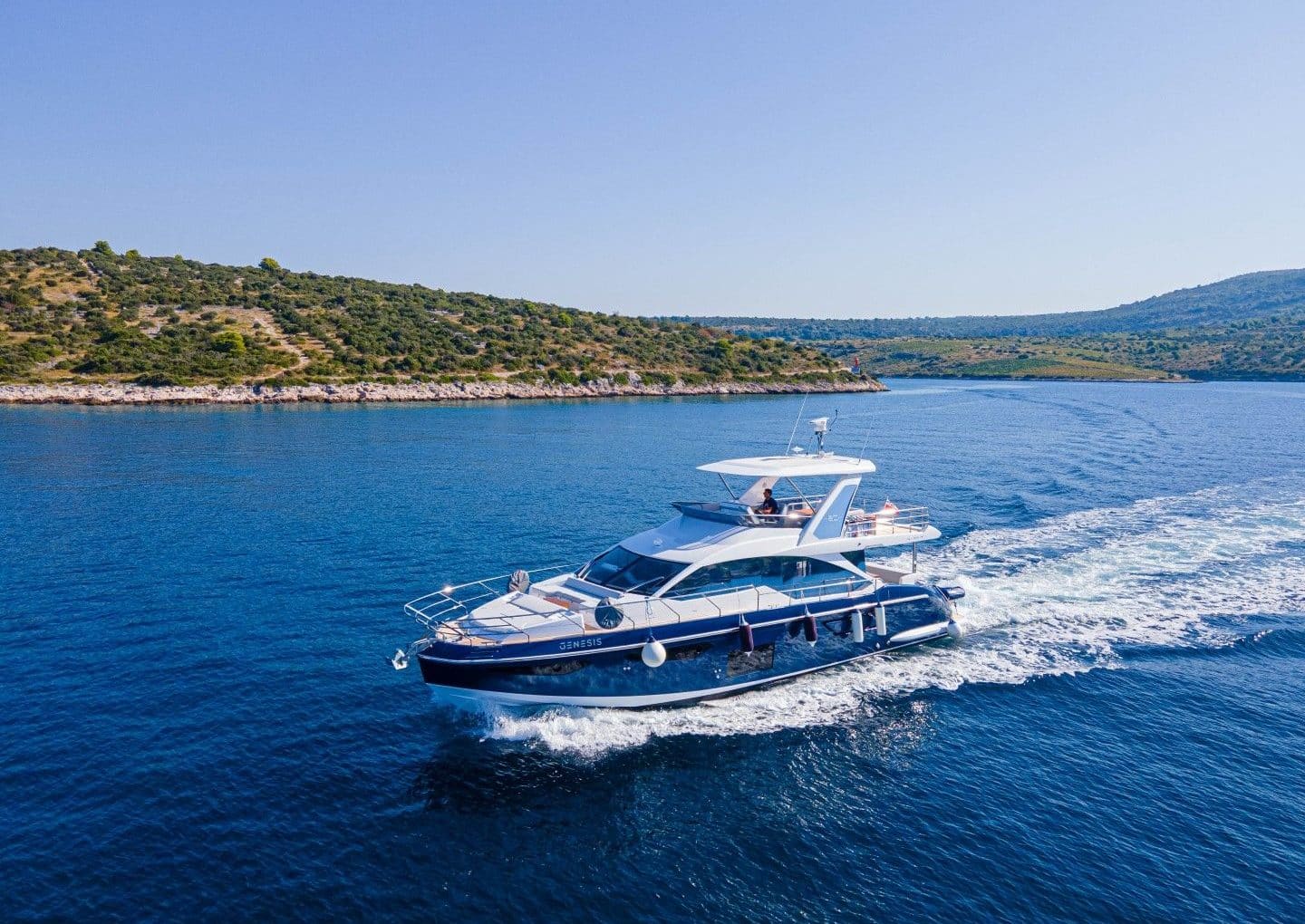 M/Y GENESIS | Arthaud Yachting yacht-charter-m-y-genesis