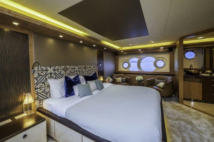 yacht-charter-m-y-giorgio