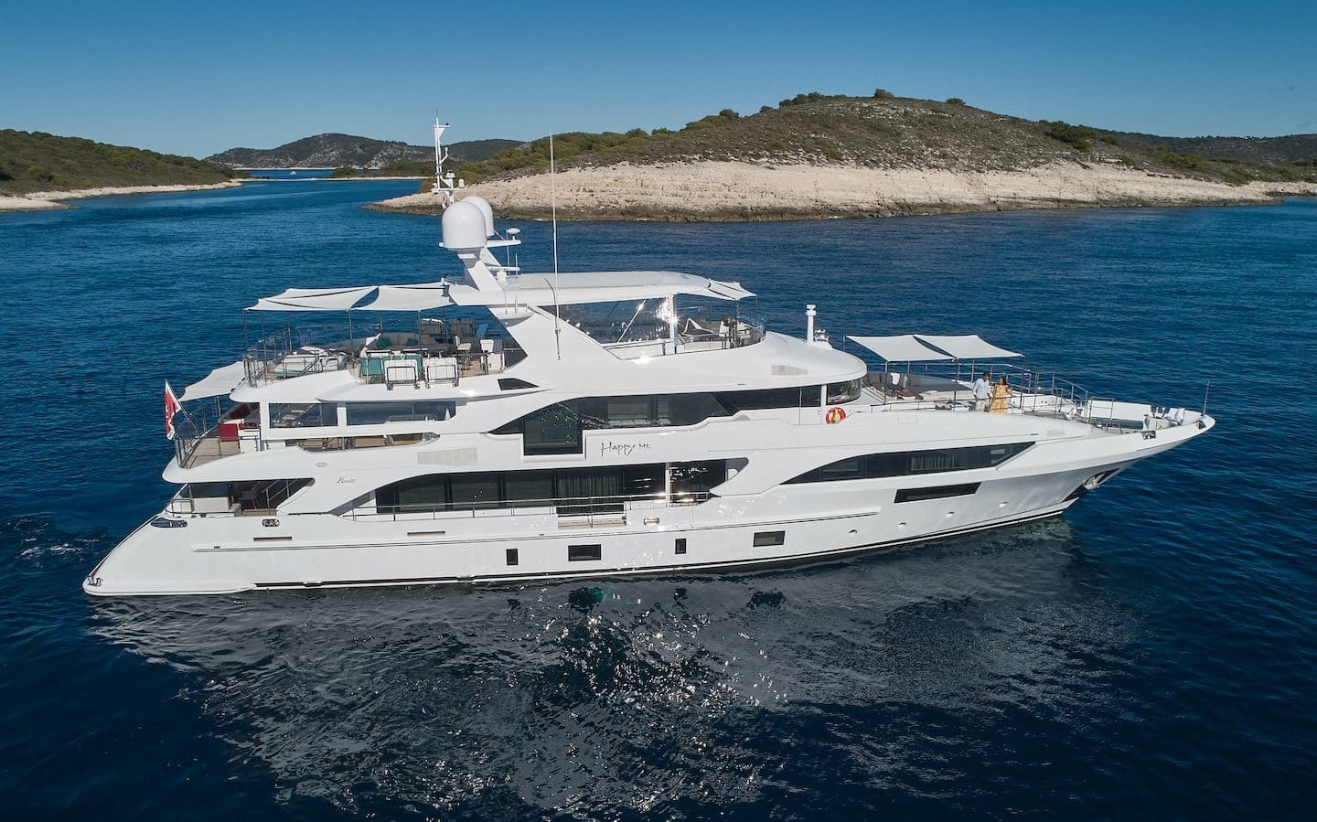 M/Y HAPPY ME | Arthaud Yachting yacht-charter-m-y-happy-me