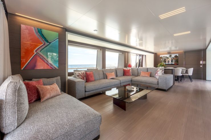 yacht-charter-m-y-kiki