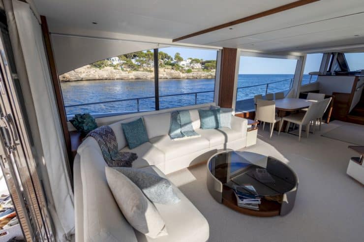 yacht-charter-m-y-lumi