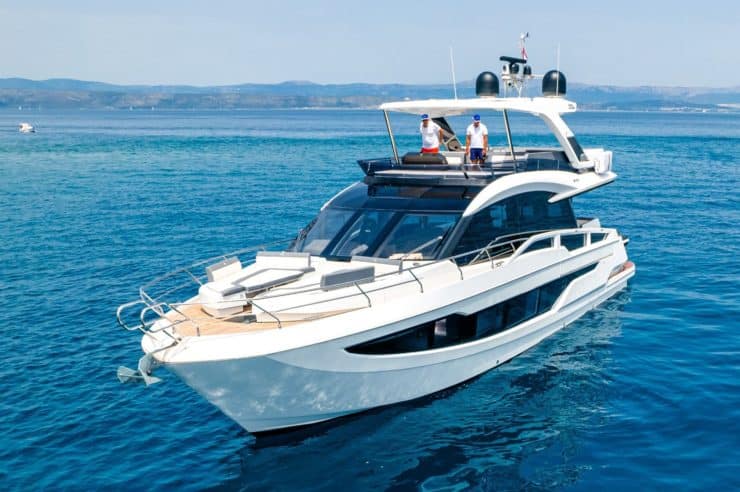 yacht-charter-m-y-mastermind