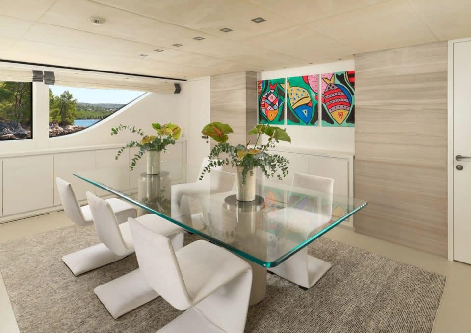 yacht-charter-m-y-zulu-3