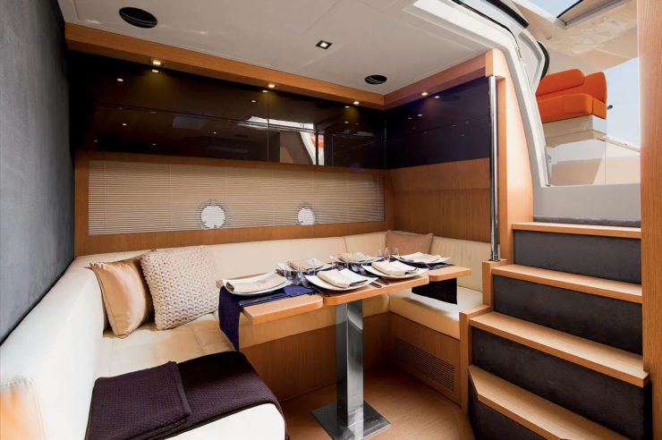 day-charter-yacht-rental-my-azimut-atlantis-48