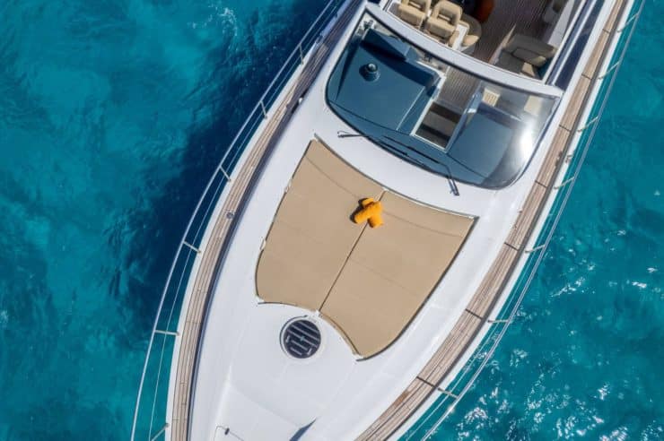 day-charter-yacht-rental-my-pershing-56