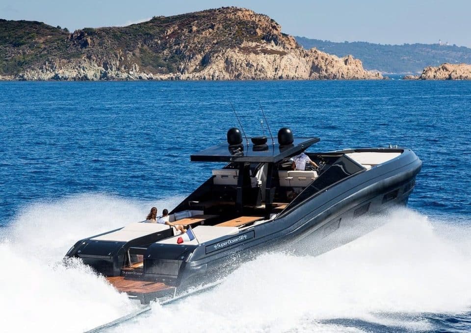 day-charter-yacht-rental-my-super-ocean-58