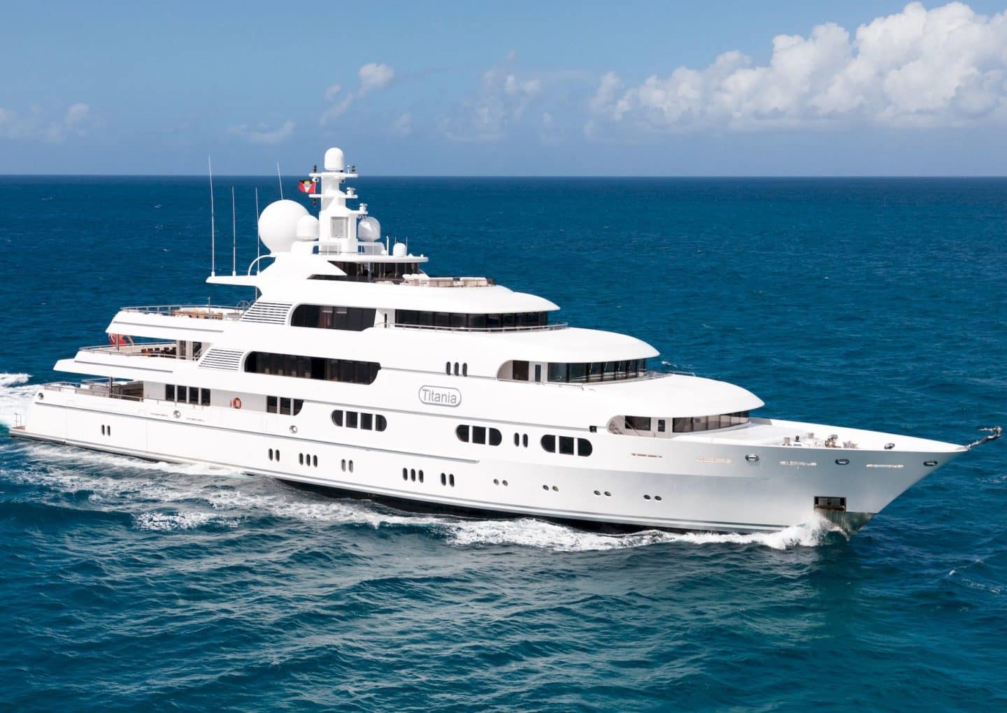 M/Y TITANIA | Arthaud Yachting yacht-charter-m-y-titania
