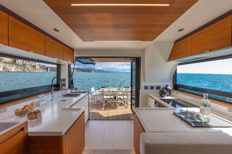 day-charter-yacht-rental-m-y- pardo-endurance-60