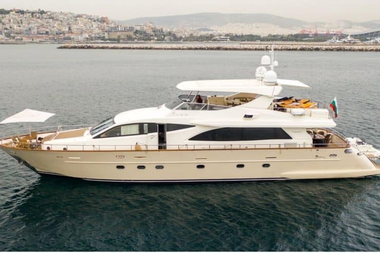 yacht-charter-m-y-star-link