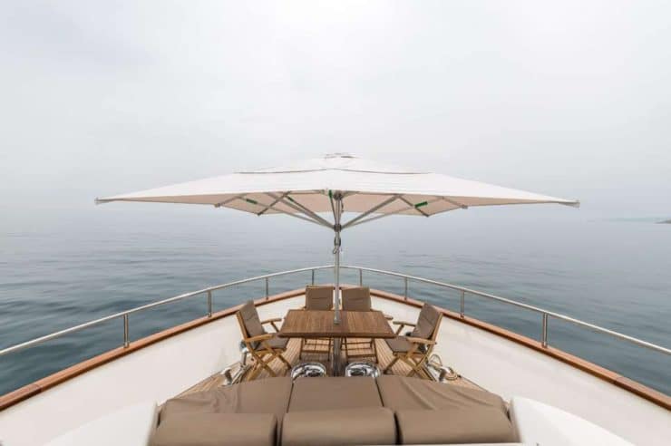 yacht-charter-m-y-star-link