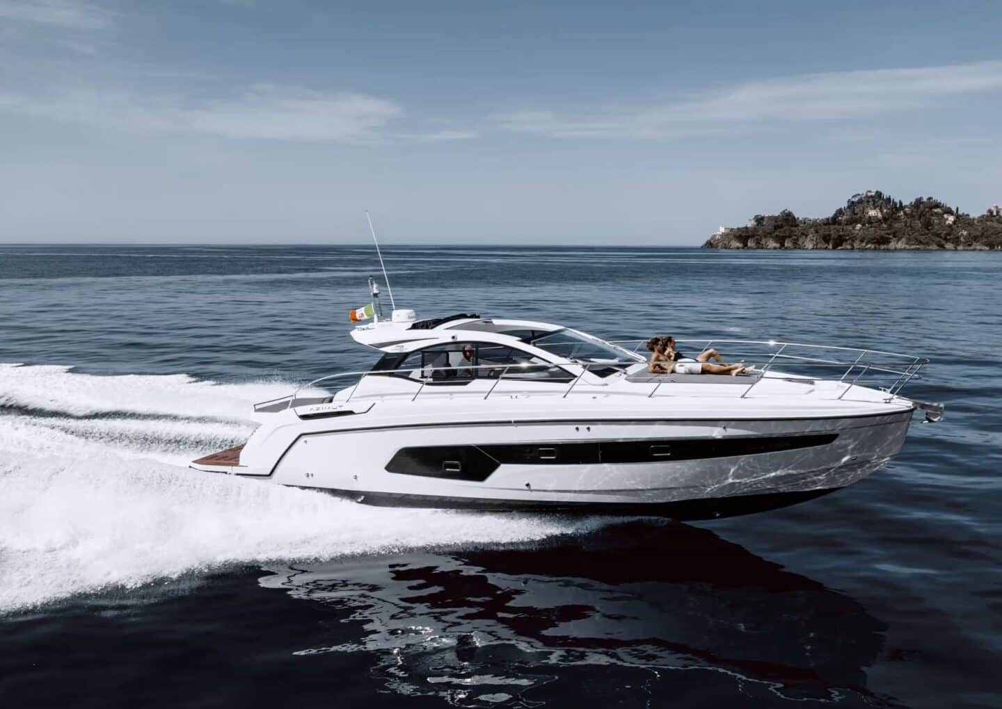 day-charter-yacht-rental-m-y-azimut-atlantis-45