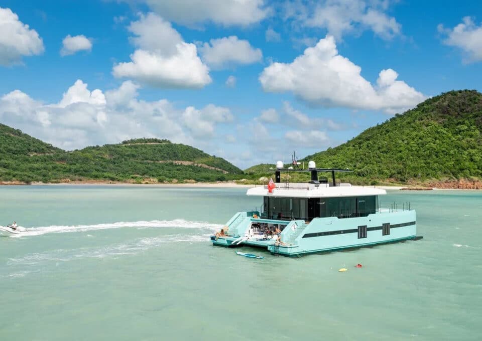 yacht-charter-catamaran-orca