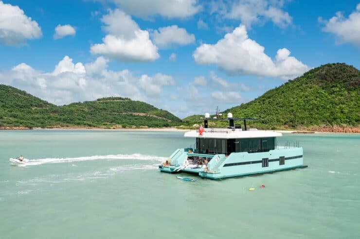 yacht-charter-catamaran-orca