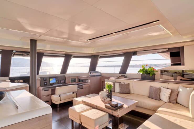 yacht-charter-m-y-cristal-mio
