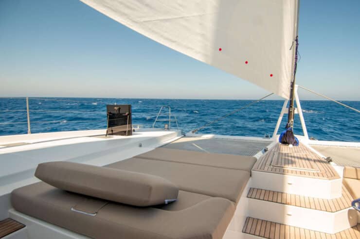 yacht-charter-s-y-serenissima