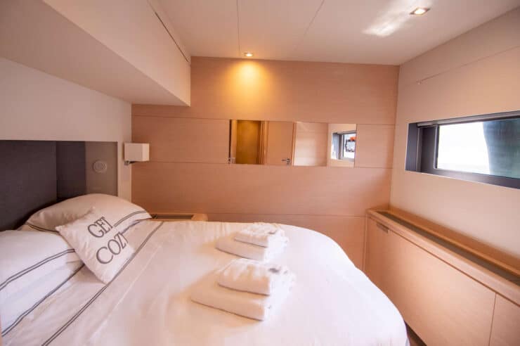 yacht-charter-s-y-serenissima