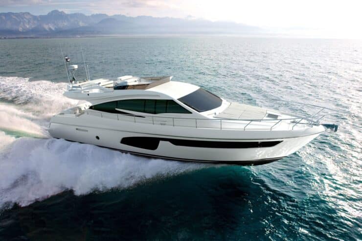 location-journée-yacht-m-y-Ferretti-650