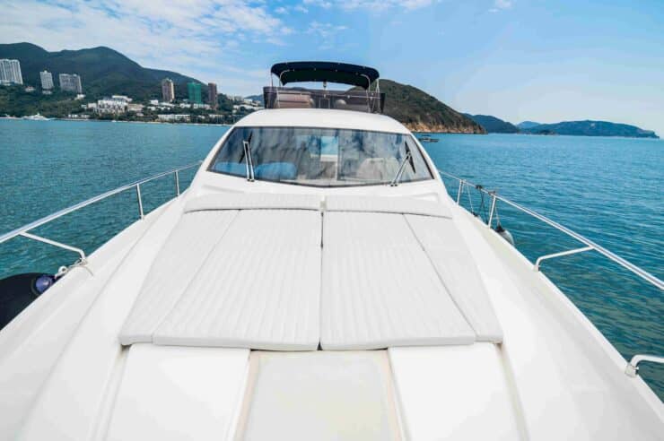 location-journée-yacht-m-y-Ferretti-650