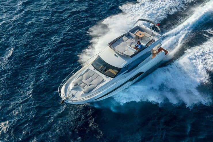 day-charter-yacht-rental-m-y-prestige-590