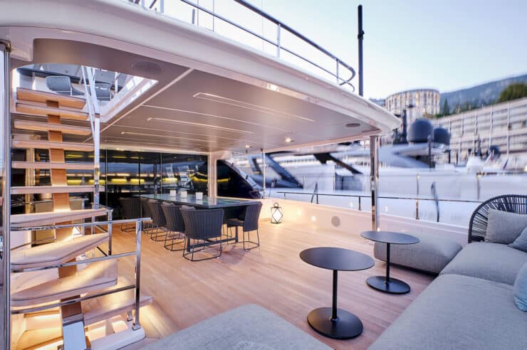 yacht-charter-m-y-bizman