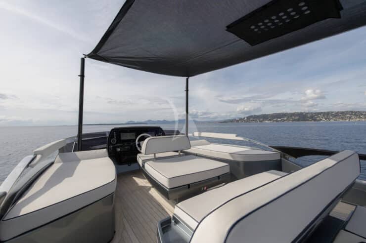 yacht-charter-m-y-samira