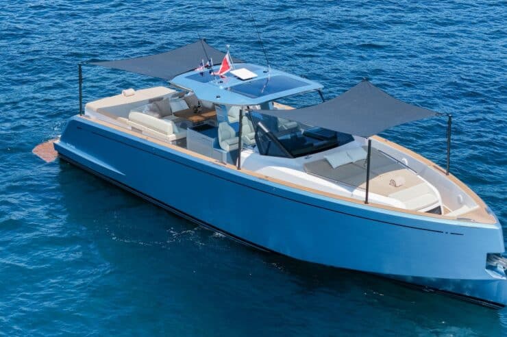 day-charter-yacht-rental-my-pardo-50-blue
