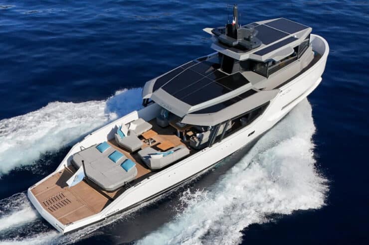 yacht-charter-M-Y-CARP