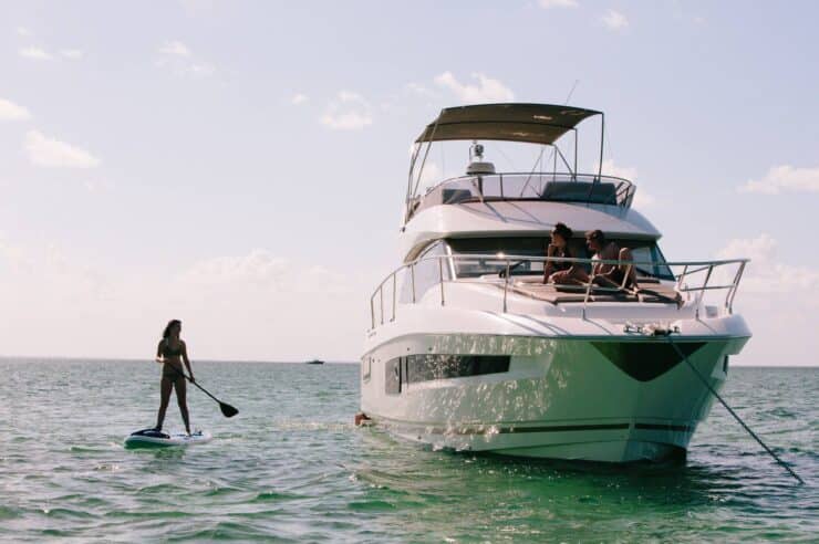 day-charter-yacht-m-y-Prestige-460-Fly