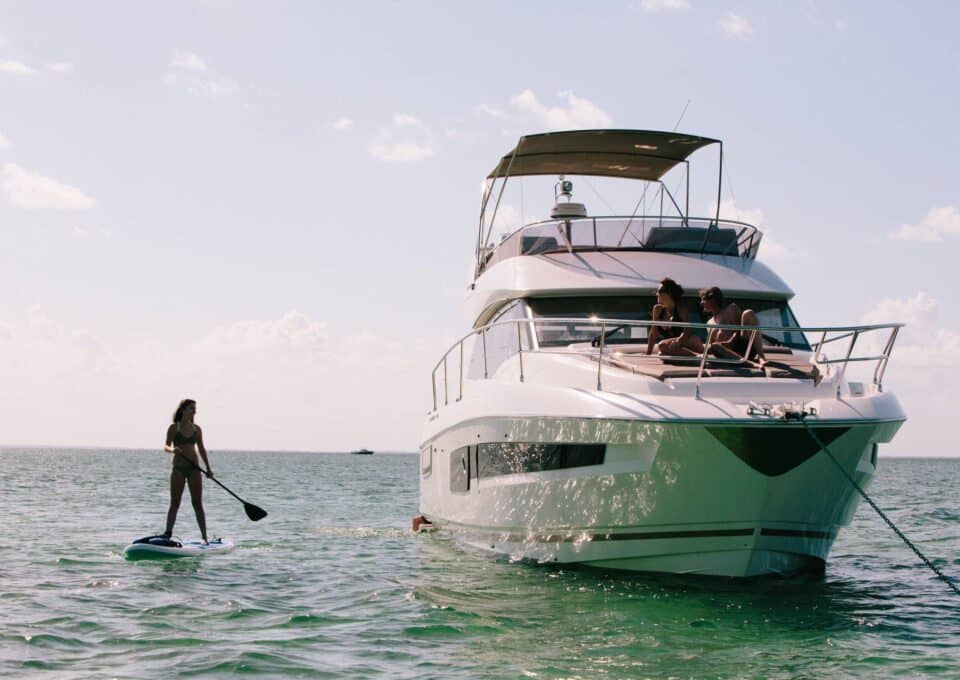 day-charter-yacht-m-y-Prestige-460-Fly