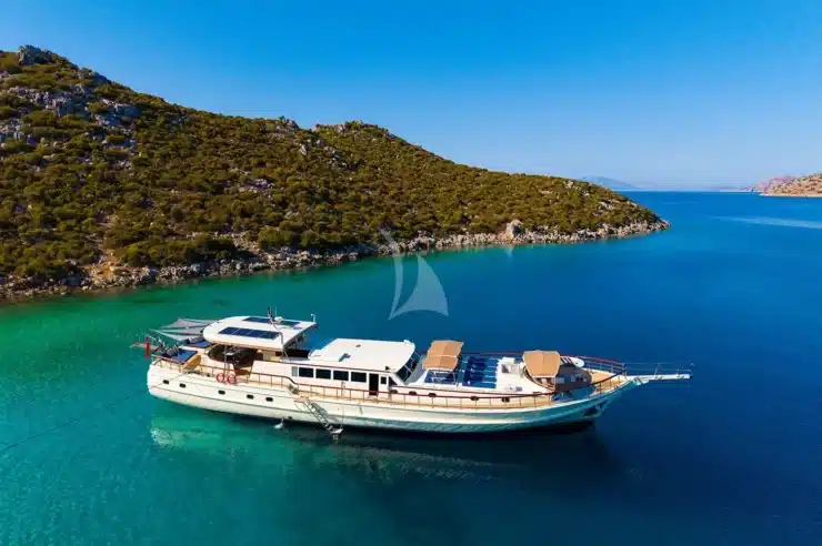 Yacht Charter ALWAYS SMILE Bozburun Yard exterior