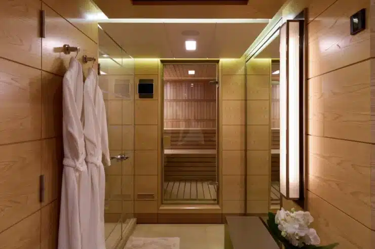 Yacht Charter AMARYLLIS Abeking & Rasmussen lifestyle