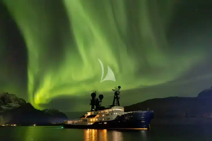 Yacht Charter ARCTIC exterior