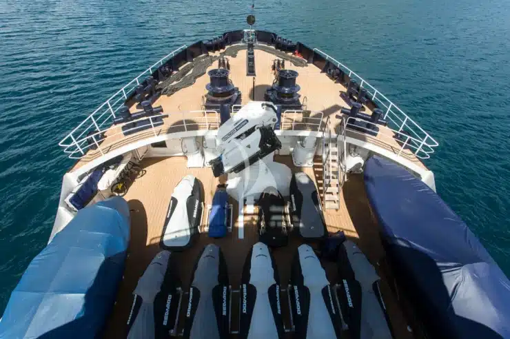 Yacht Charter ARCTIC exterior